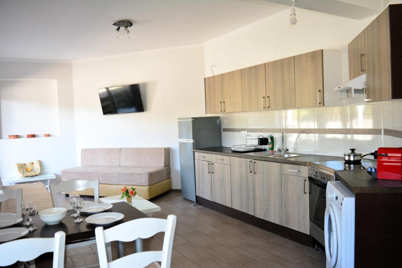 Tarmaros Apartments Sissi Dış mekan fotoğraf